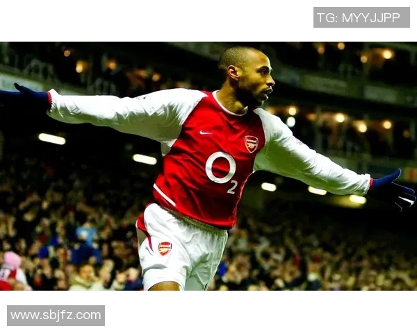 穿14号球服的足球巨星们：他们如何书写传奇与辉煌历程